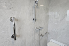 mobility-wain-in-shower-nuneaton