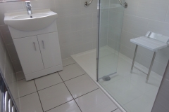 walk-in-shower-with-glass-return-fitted-by-nuneaton-bathrooms