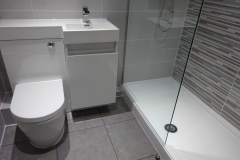 walk-in-shower-with-vanity-basin-toilet-fitted-by-nuneaton-bathrooms