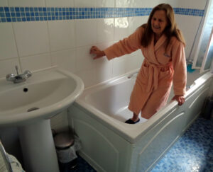 Nuneaton Mobility Bathrooms Get out of the bath